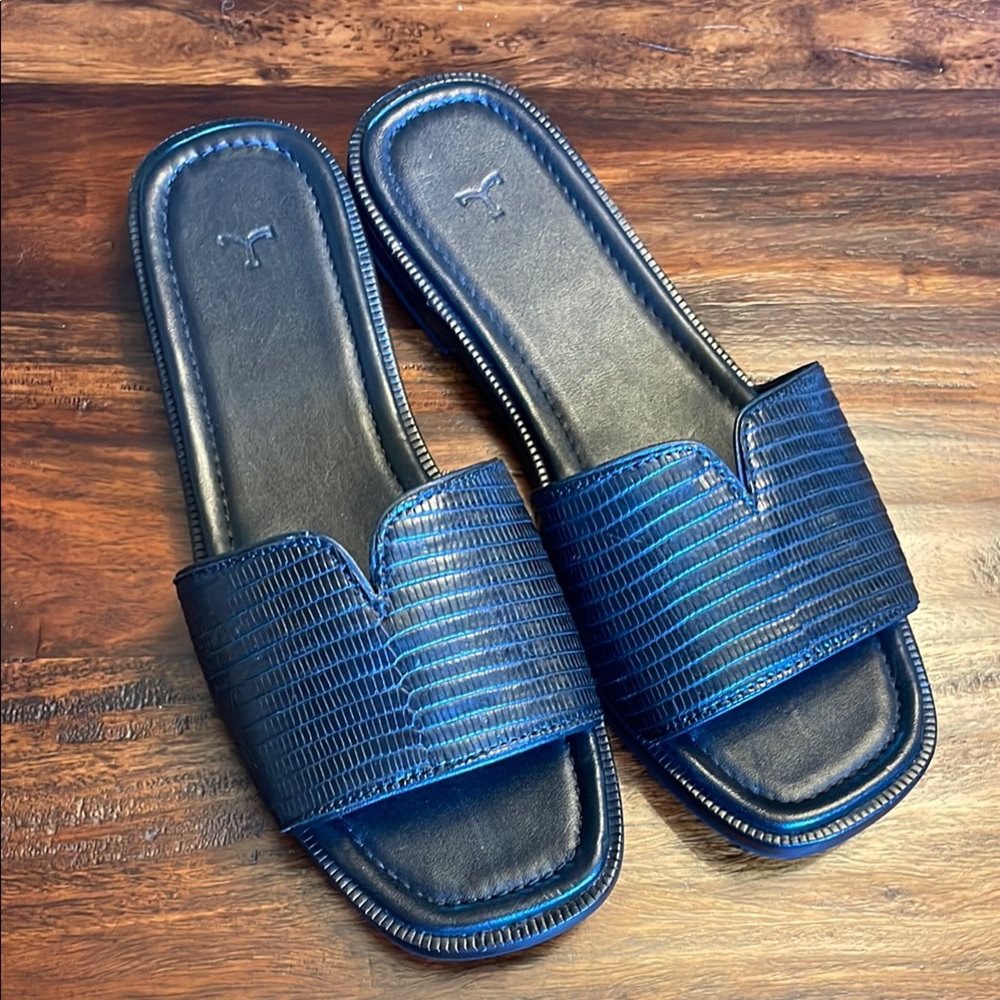 The Carmen - Tecovas *like new